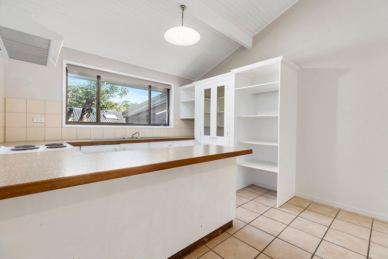 Photo - 4 Fontaine Court, Tewantin QLD 4565 - Image 6