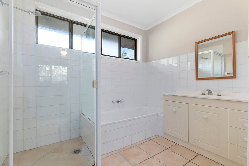 Photo - 4 Fontaine Court, Tewantin QLD 4565 - Image 7