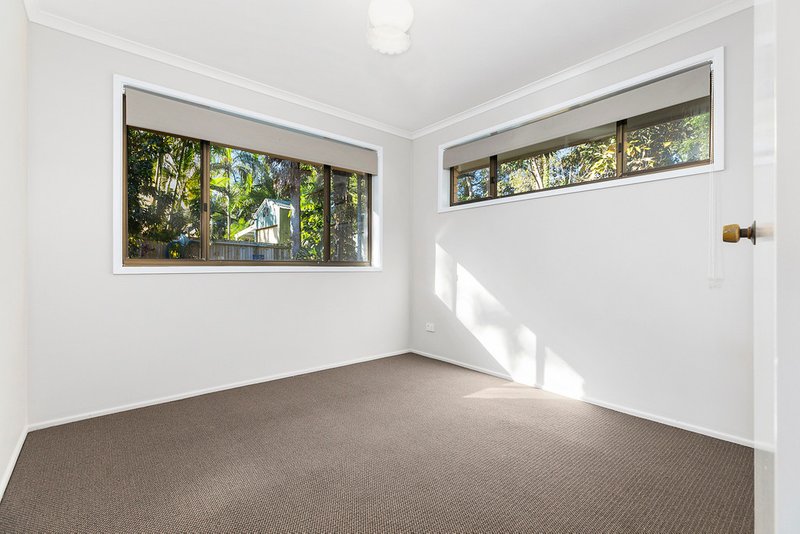 Photo - 4 Fontaine Court, Tewantin QLD 4565 - Image 9