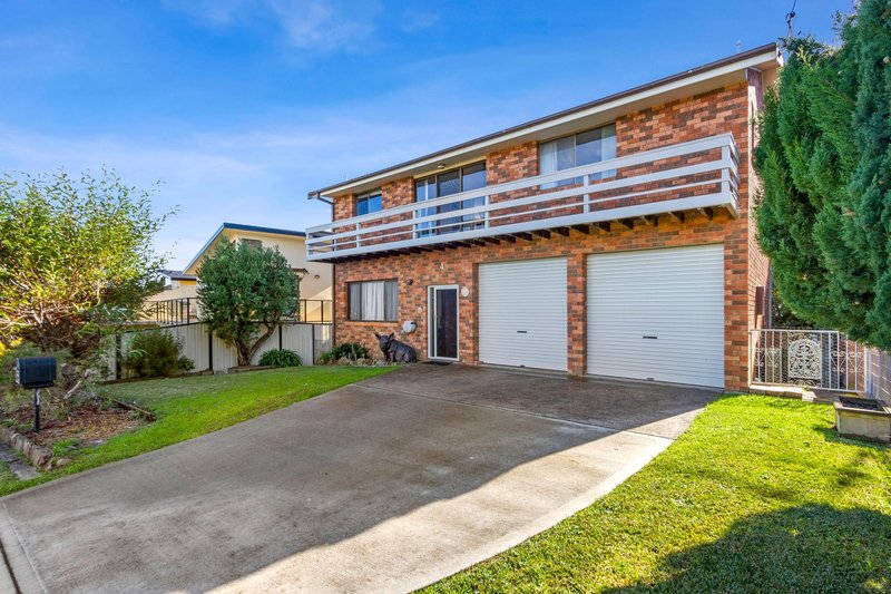 4 Forest Parade, Tomakin NSW 2537