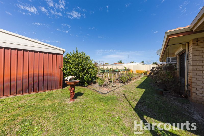 Photo - 4 Foster Road, Coodanup WA 6210 - Image 18