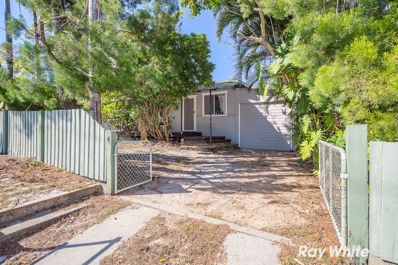 4 Foster Street, Bongaree QLD 4507