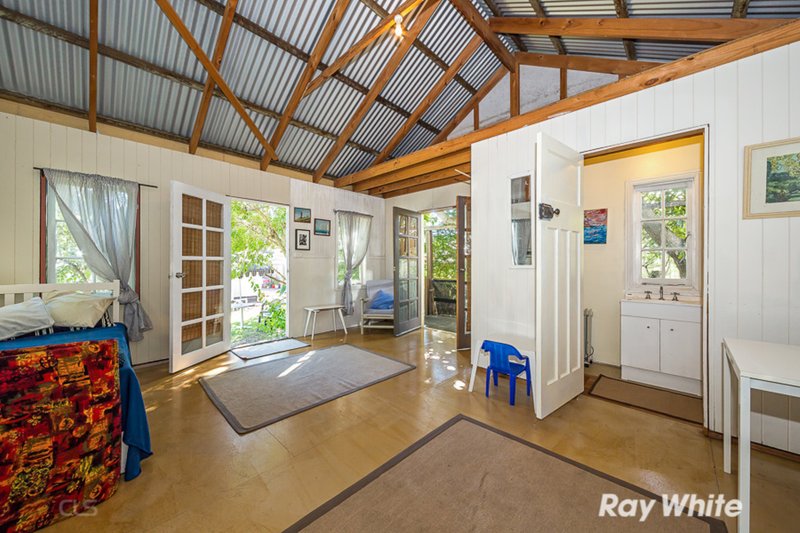 Photo - 4 Foster Street, Bongaree QLD 4507 - Image 7