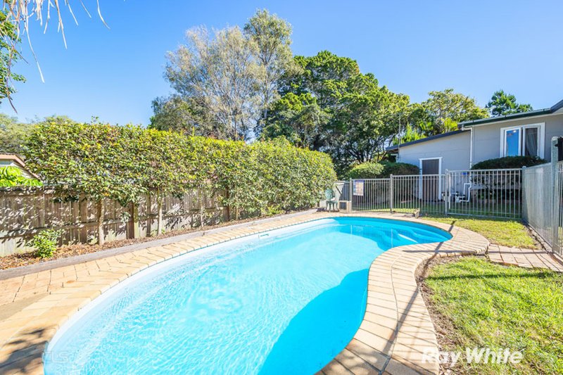 Photo - 4 Foster Street, Bongaree QLD 4507 - Image 8