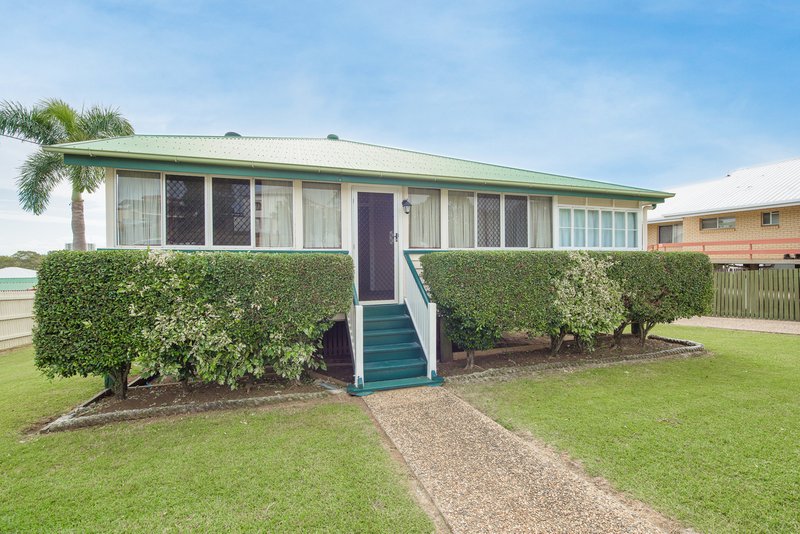 Photo - 4 Fowler Street, West Gladstone QLD 4680 - Image 22