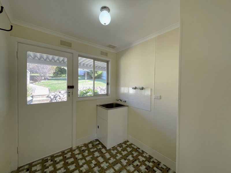 Photo - 4 Francis Avenue, Gundagai NSW 2722 - Image 8