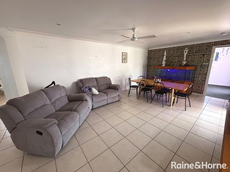 Photo - 4 Frangipani Drive, Kingaroy QLD 4610 - Image 4