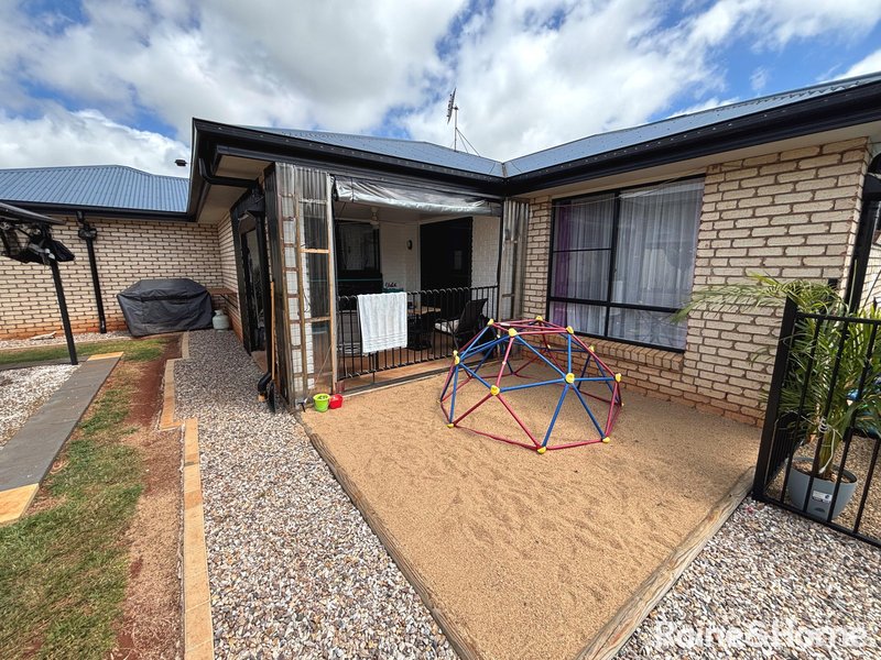 Photo - 4 Frangipani Drive, Kingaroy QLD 4610 - Image 15