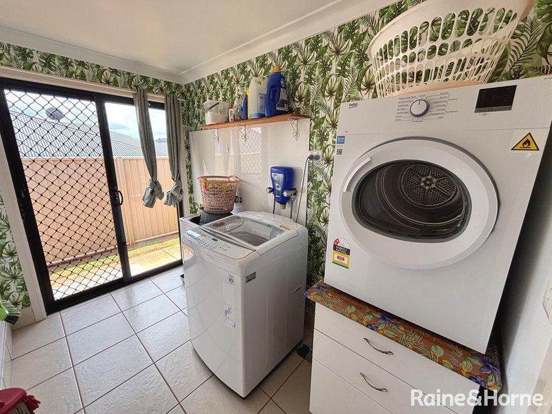 Photo - 4 Frangipani Drive, Kingaroy QLD 4610 - Image 20