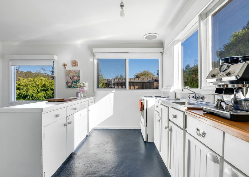 Photo - 4 Franks Street, St Marys TAS 7215 - Image 5