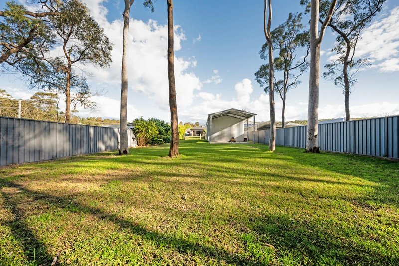 Photo - 4 Fred Avery Drive, Buttaba NSW 2283 - Image 11