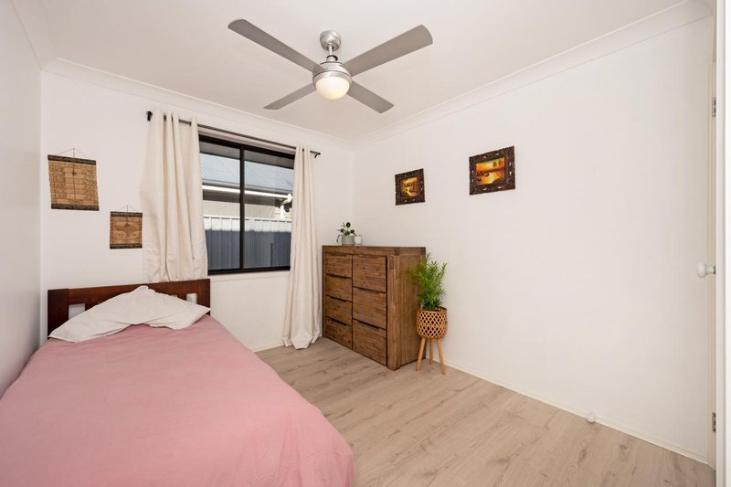 Photo - 4 Fred Avery Drive, Buttaba NSW 2283 - Image 17