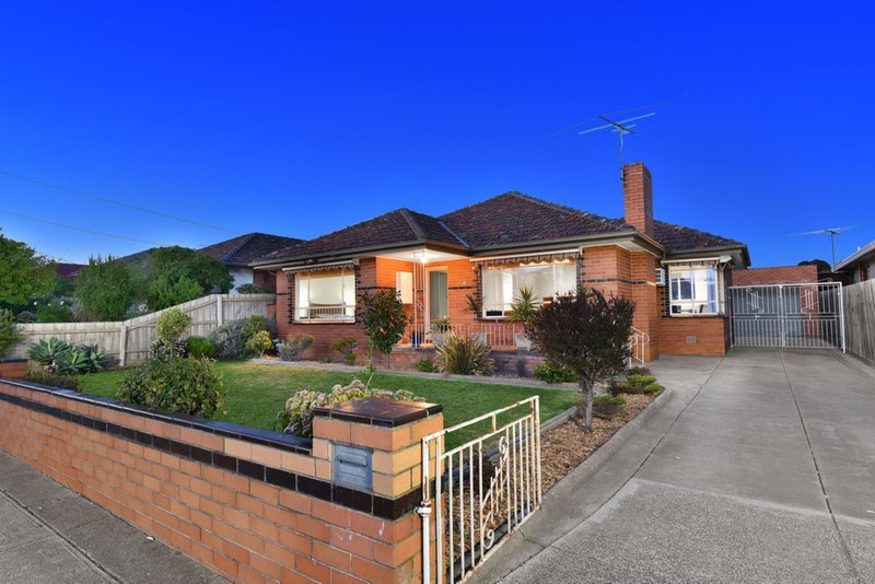 Photo - 4 Frederick Street, Fawkner VIC 3060 - Image 2