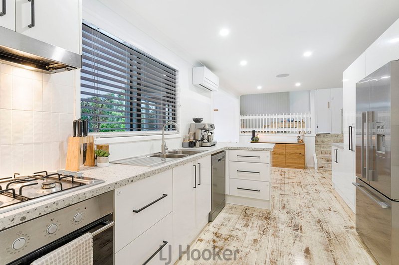 Photo - 4 Fremantle Drive, Woodrising NSW 2284 - Image 8