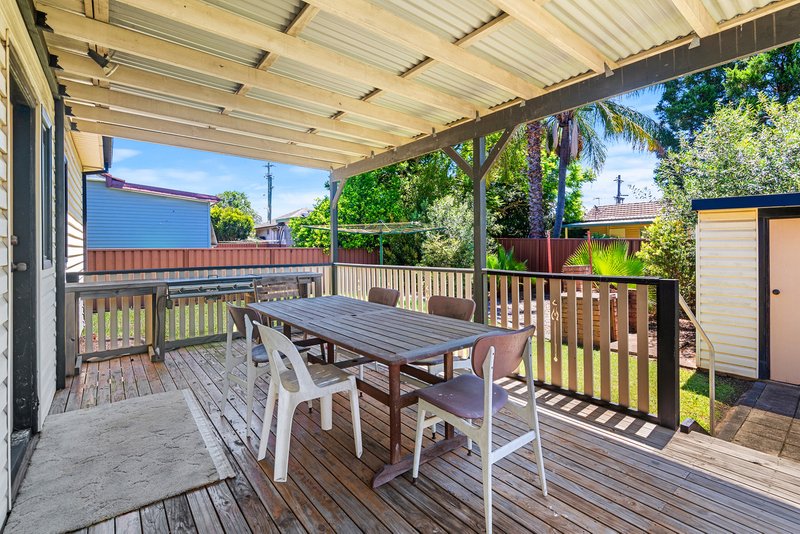 Photo - 4 French Avenue, Toongabbie NSW 2146 - Image 3