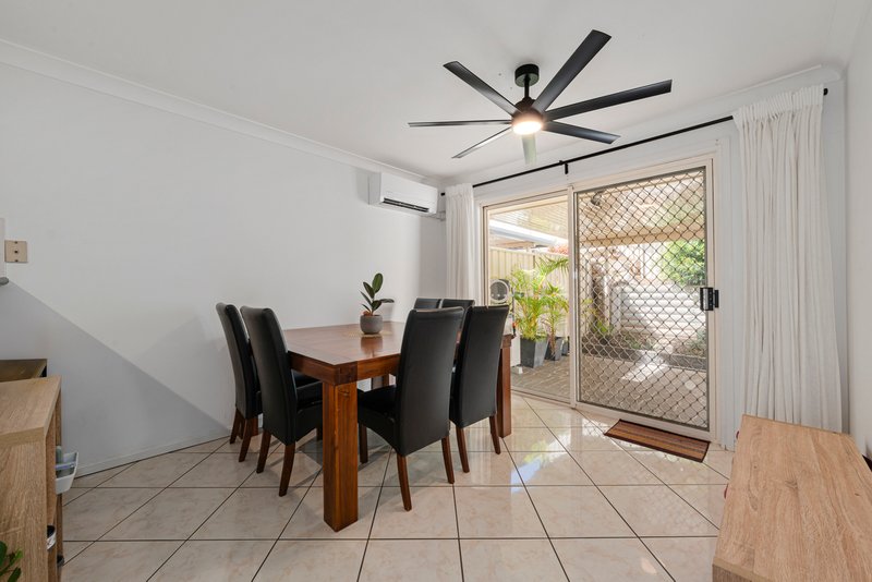 Photo - 4 Fresco Street, Albany Creek QLD 4035 - Image 9