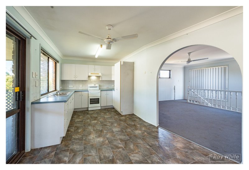 Photo - 4 Frisch Street, Norman Gardens QLD 4701 - Image 17