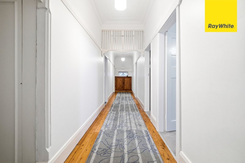Photo - 4 Fryer Avenue, Wentworthville NSW 2145 - Image 13