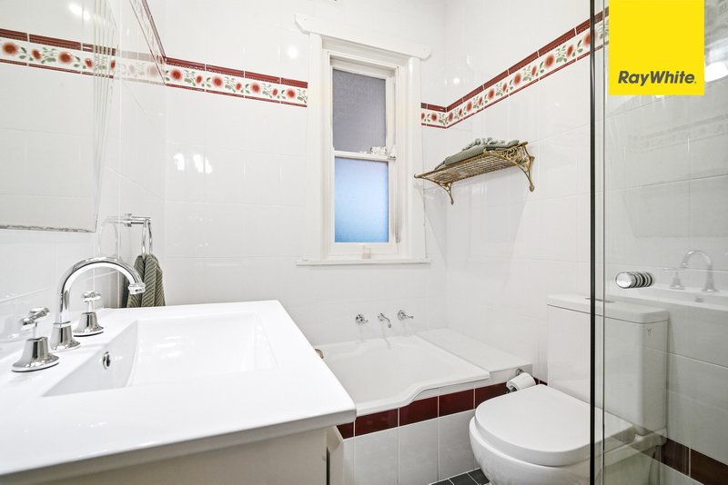 Photo - 4 Fryer Avenue, Wentworthville NSW 2145 - Image 15