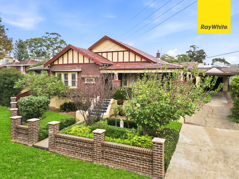 Photo - 4 Fryer Avenue, Wentworthville NSW 2145 - Image 16