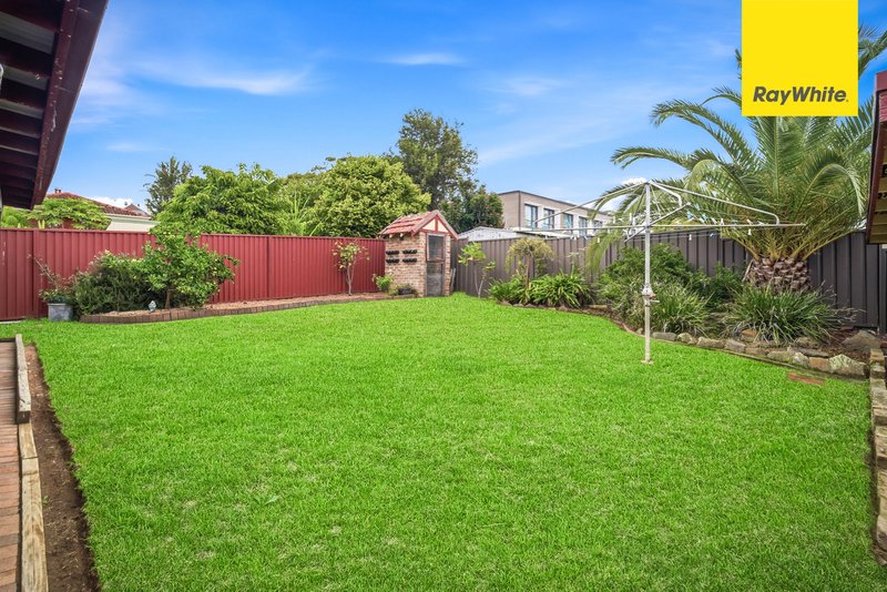 Photo - 4 Fryer Avenue, Wentworthville NSW 2145 - Image 20