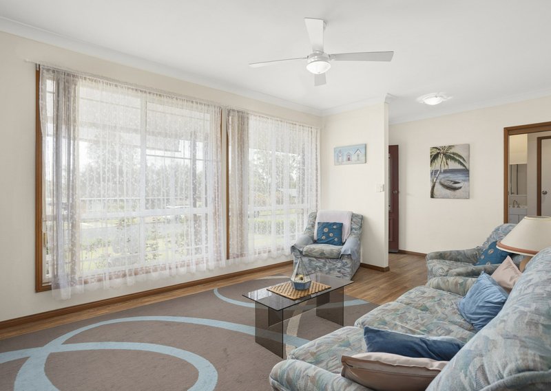 Photo - 4 Gannet Crescent, Old Bar NSW 2430 - Image 2