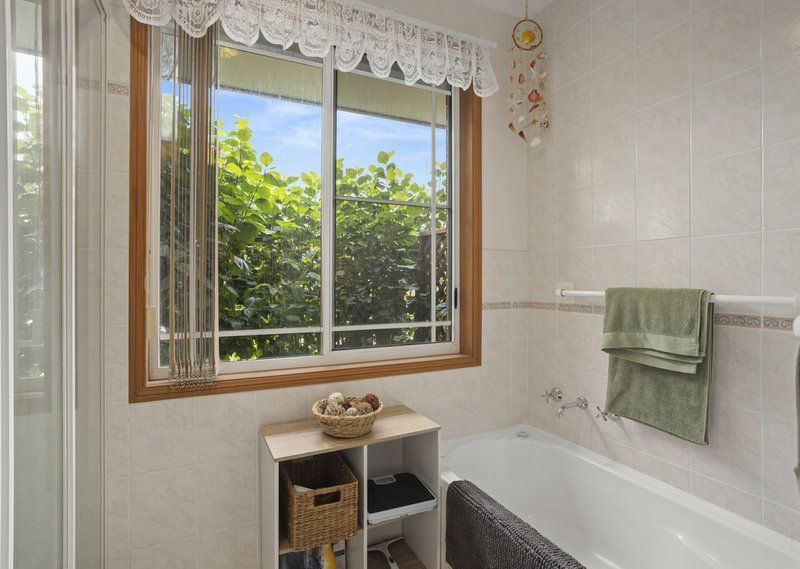 Photo - 4 Gannet Crescent, Old Bar NSW 2430 - Image 9