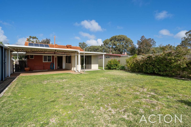 Photo - 4 Garry Street, Coolbellup WA 6163 - Image 19