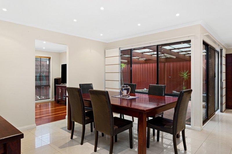 Photo - 4 Gaudin Court, Werribee VIC 3030 - Image 6