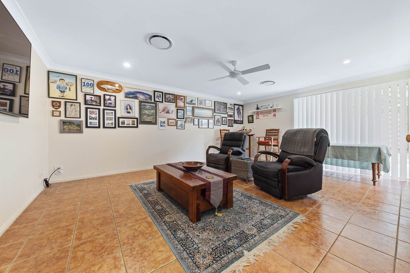 Photo - 4 Gawler Crescent, Bracken Ridge QLD 4017 - Image 5