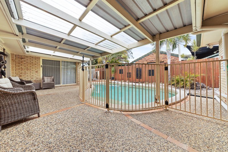 Photo - 4 Gawler Crescent, Bracken Ridge QLD 4017 - Image 13