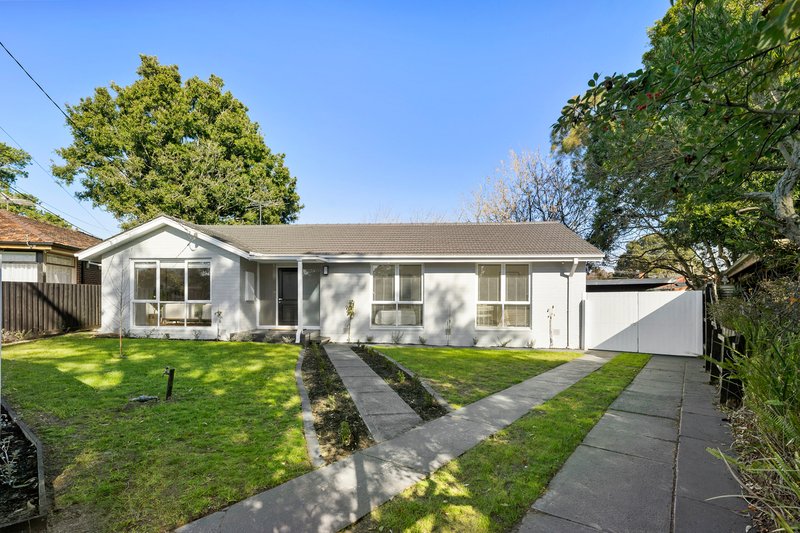 Photo - 4 Gaynor Court, Frankston VIC 3199 - Image 1