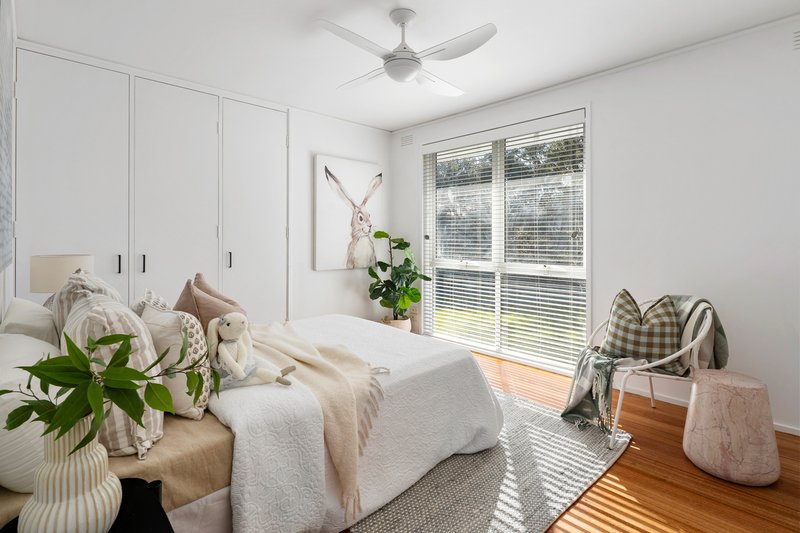 Photo - 4 Gaynor Court, Frankston VIC 3199 - Image 7