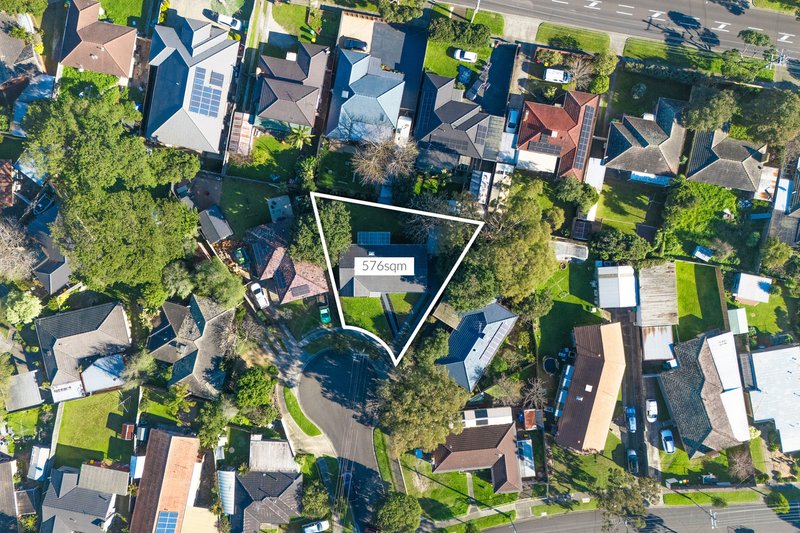 Photo - 4 Gaynor Court, Frankston VIC 3199 - Image 11