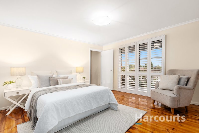 Photo - 4 Gedye Court, Wantirna South VIC 3152 - Image 6