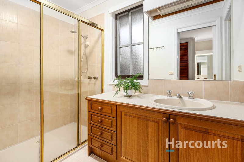 Photo - 4 Gedye Court, Wantirna South VIC 3152 - Image 7