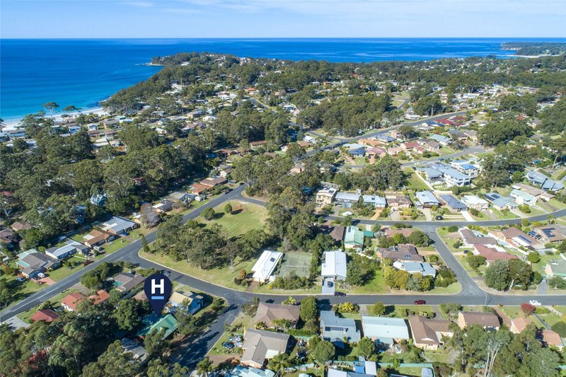 Photo - 4 Gemini Way, Narrawallee NSW 2539 - Image 14