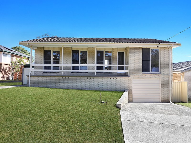 Photo - 4 Gentles Avenue, Dapto NSW 2530 - Image 2