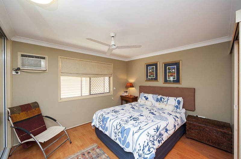 Photo - 4 Geoffrey Thomas Drive, Tannum Sands QLD 4680 - Image 9