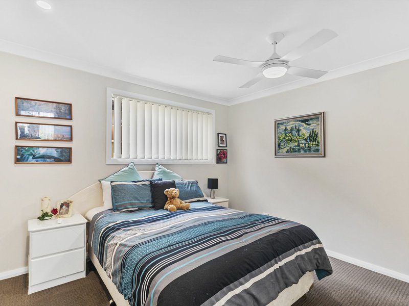 Photo - 4 George Hely Crescent, Killarney Vale NSW 2261 - Image 8