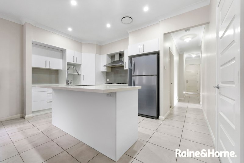 Photo - 4 Gerygone Street, Austral NSW 2179 - Image 3