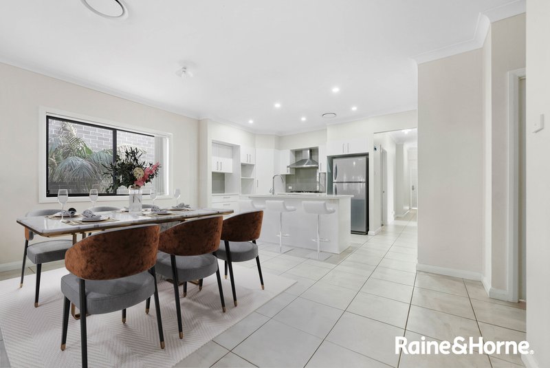 Photo - 4 Gerygone Street, Austral NSW 2179 - Image 4