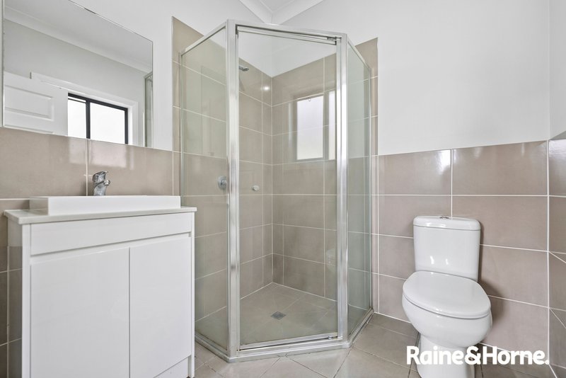 Photo - 4 Gerygone Street, Austral NSW 2179 - Image 6