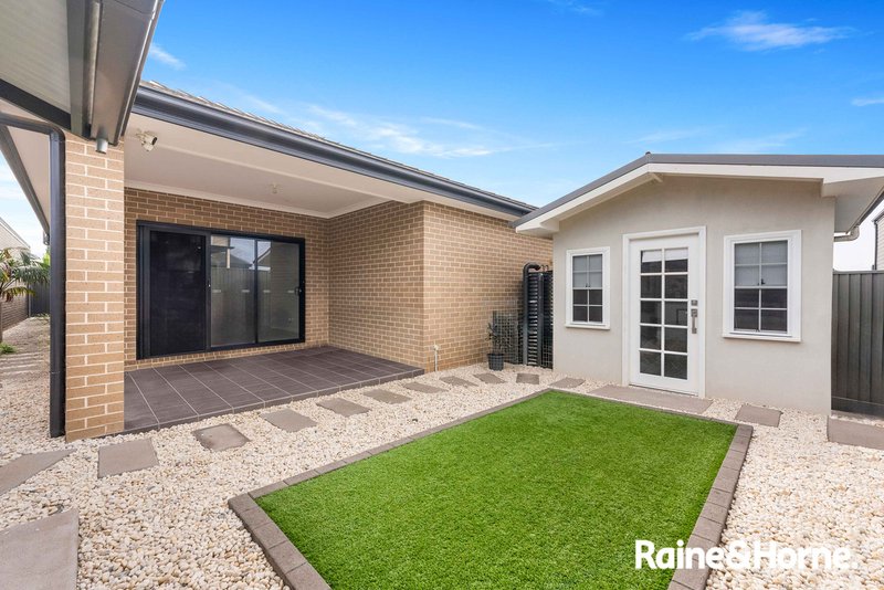 Photo - 4 Gerygone Street, Austral NSW 2179 - Image 8