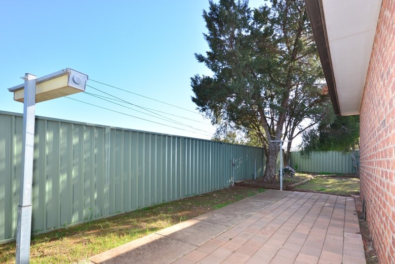 Photo - 4 Gibson Court, Griffith NSW 2680 - Image 10