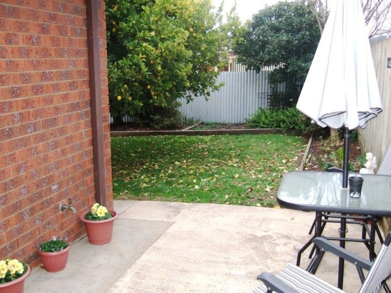 Photo - 4 Gigliotti Crt , Myrtleford VIC 3737 - Image 5