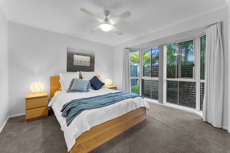 Photo - 4 Gilbert Street, North Lakes QLD 4509 - Image 15