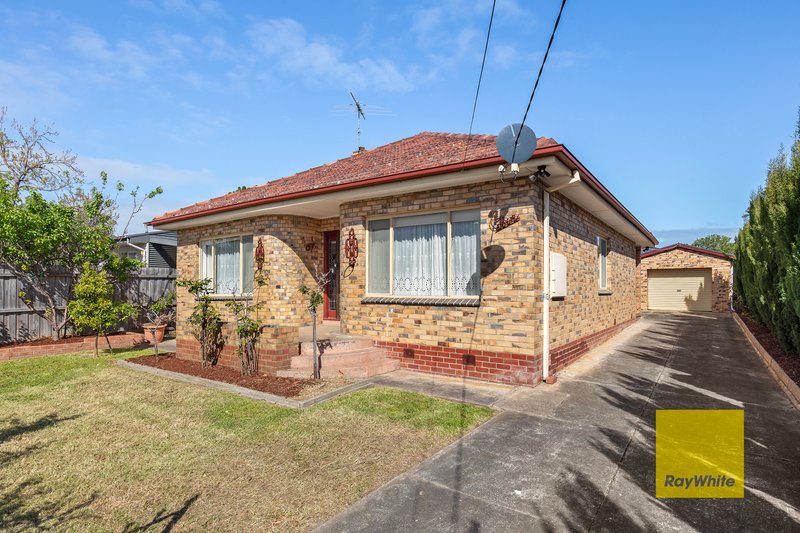 Photo - 4 Gill Street, Belmont VIC 3216 - Image 2