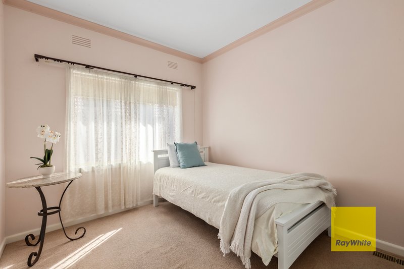 Photo - 4 Gill Street, Belmont VIC 3216 - Image 5