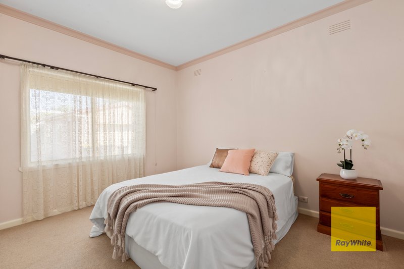 Photo - 4 Gill Street, Belmont VIC 3216 - Image 7